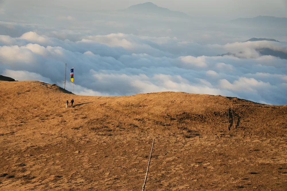 prayer flags above the clouds - sailung